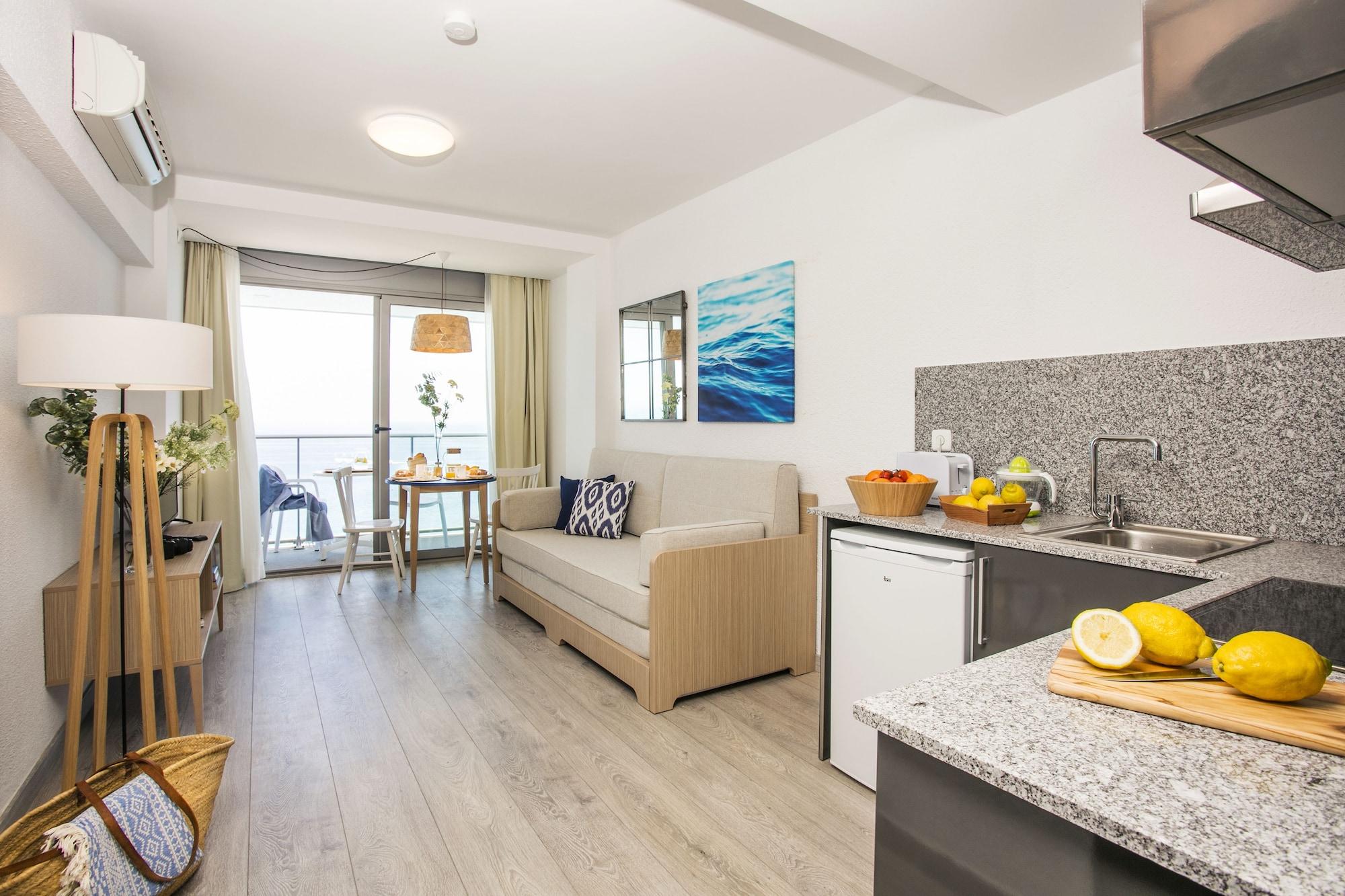 Pierre & Vacances Blanes Playa ภายนอก รูปภาพ