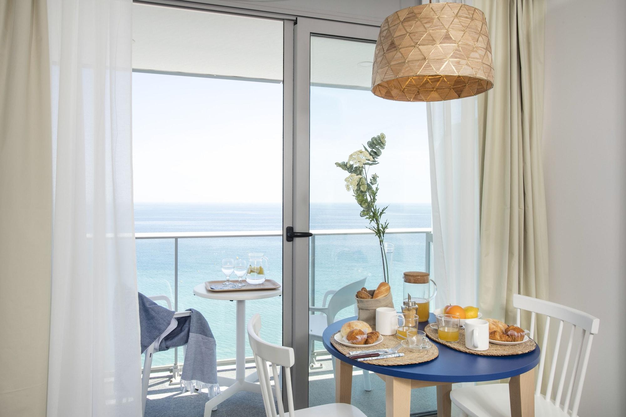 Pierre & Vacances Blanes Playa ภายนอก รูปภาพ