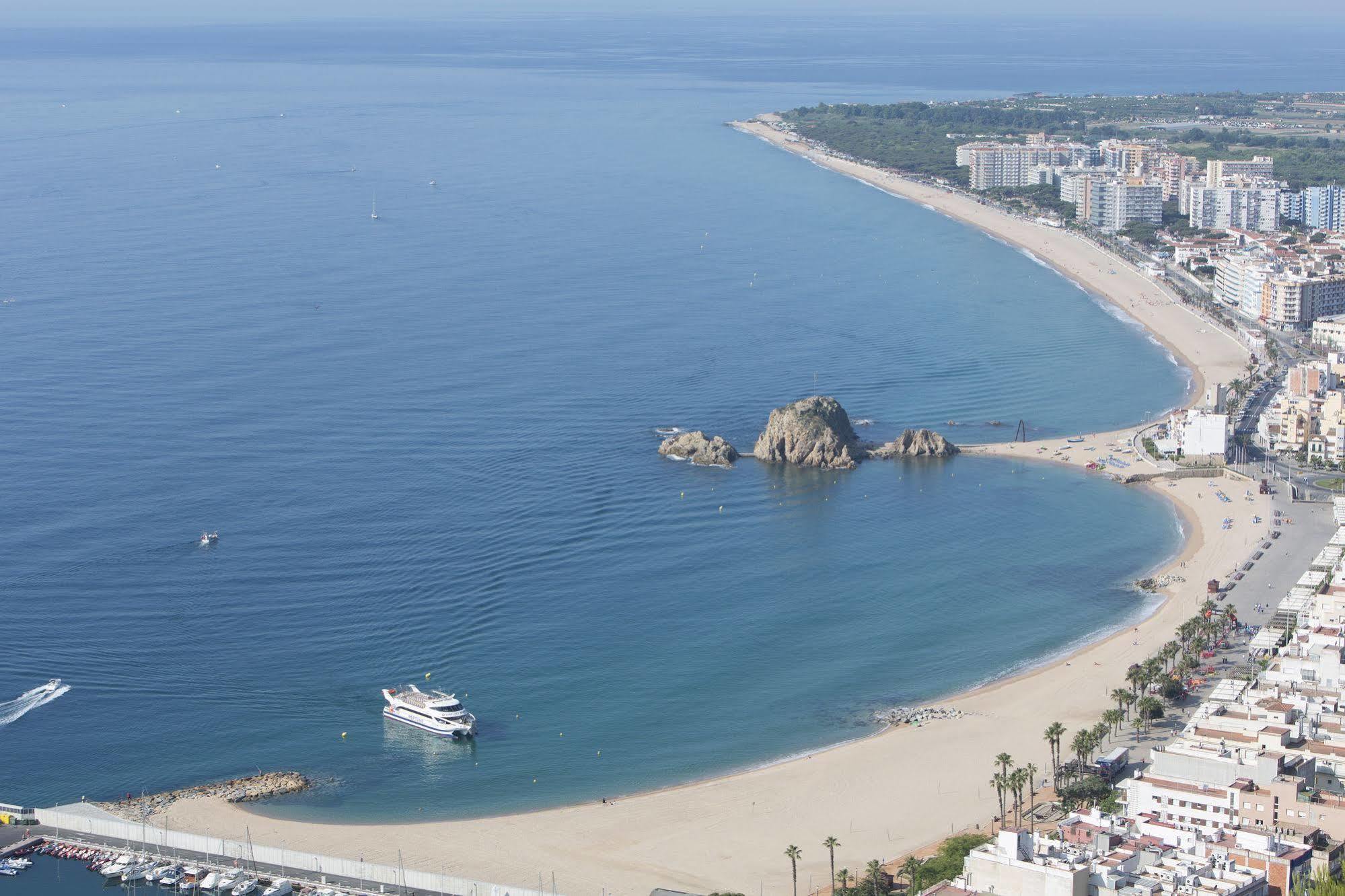 Pierre & Vacances Blanes Playa ภายนอก รูปภาพ